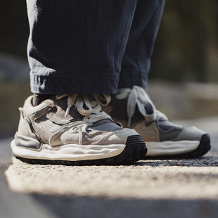 �R���ܽ�ӢӖЬ���ļ�ins�ϵ�Ь�����eЬ�͹��\�ӾW��͸������Ь