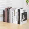 Fashion and light luxury as shown in 10 books