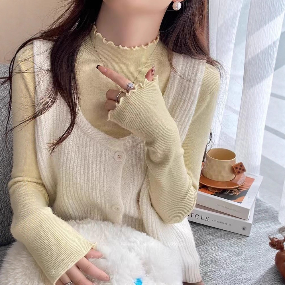 Half Turtleneck Bottoming Shirt for Women 2025 New Autumn and Winter High-End Inner Knitted Top with Ear-Trimmed Lace Collar Sweater