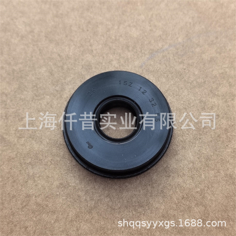 适配ECHO爱可CS-350WES油锯曲轴油封V505-000011