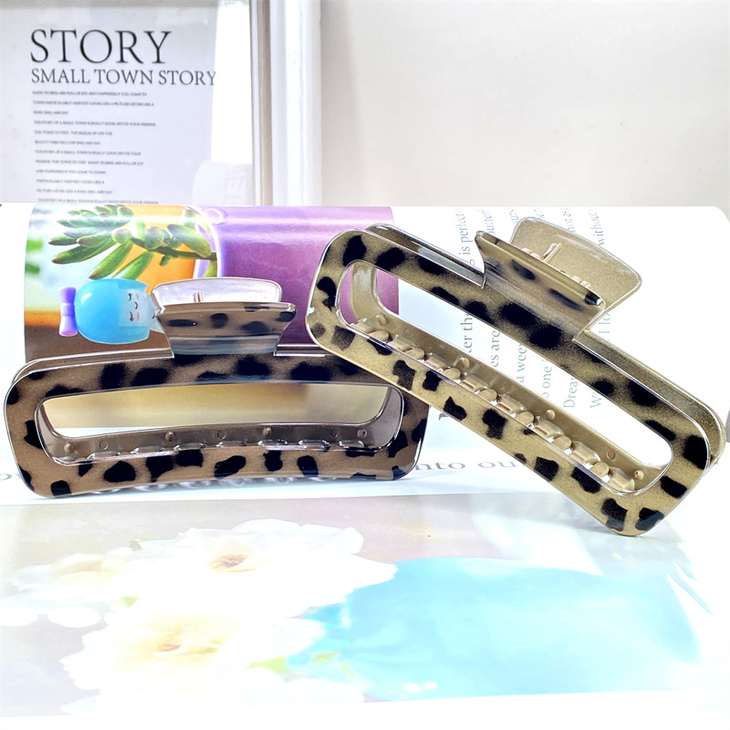 Gran francés retro leopardo Cruz clip de pelo de las nuevas mujeres elegante temperamento espalda Cabeza horquilla accesorios para el cabello