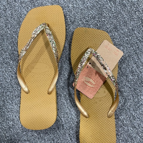 Haweona verano de las mujeres al aire libre playa vacaciones antideslizante Flip Flop plana casual zapatillas de playa al por mayor