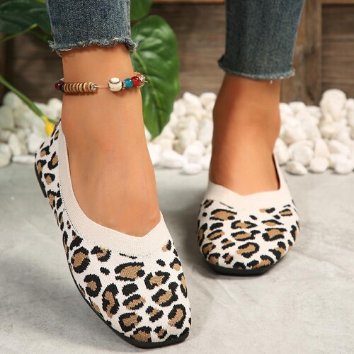 Women's Large European and American Sexy Fashion Round Head Leopard Print Single Shoes Flat Slip-on Flyknit Bean Boots Slippers