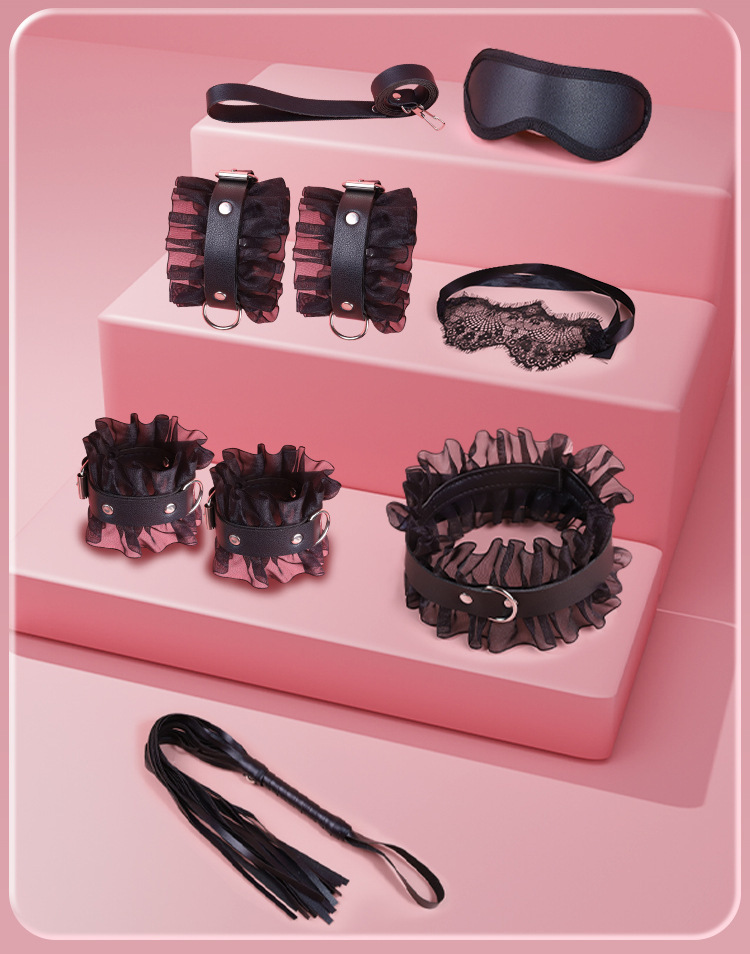 Lace Handcuffs Couple Bondage Set with Faux Leather Restraints, 10-Piece Adult Play Kit — detail image 22