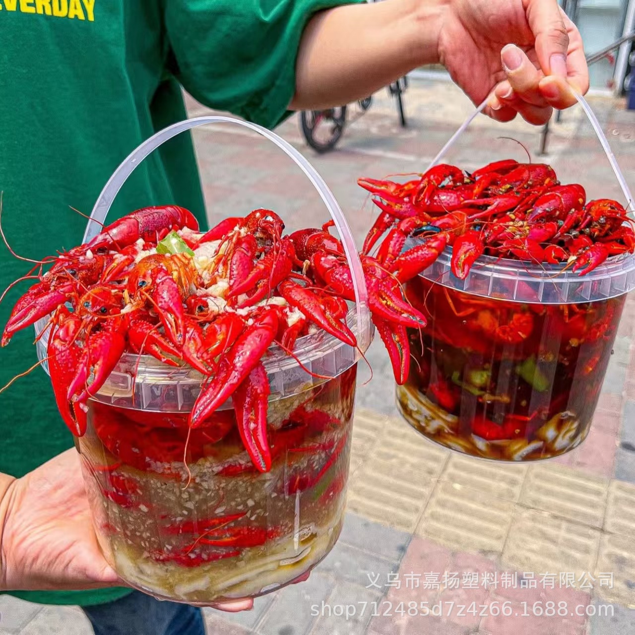 工厂批发食品级透明龙虾桶捞汁海鲜桶加厚密封小水桶耐高温打包桶