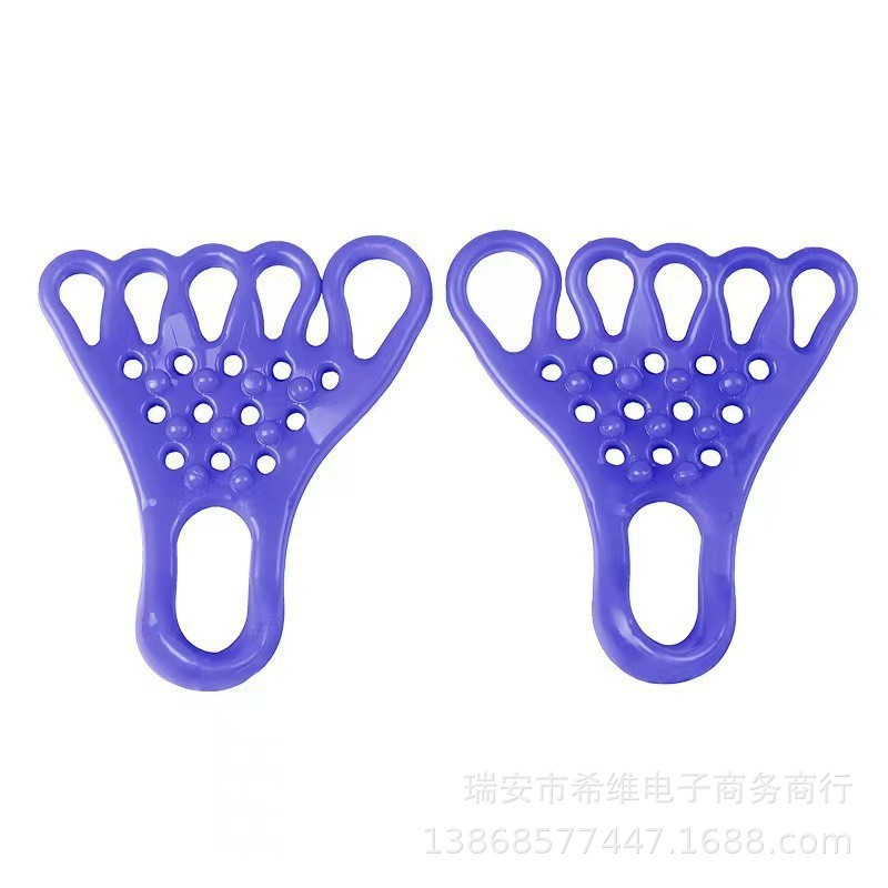 つま先を挟んで訓練器の親指をひっくり返します。|undefined
