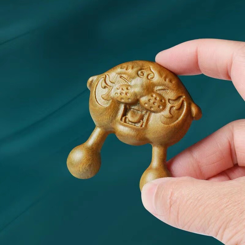 緑檀木の鼻を剃るマッサージ器は筋の棒をかき回して鼻筋の目の美容マッサージをします。|undefined