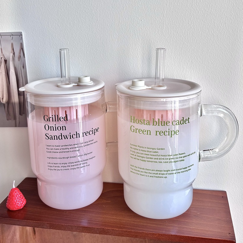 Taza de agua de vidrio de alto valor facial con cubierta de paja doméstica con letras de paja taza de paja de alto silicio taza resistente al calor estudiantes