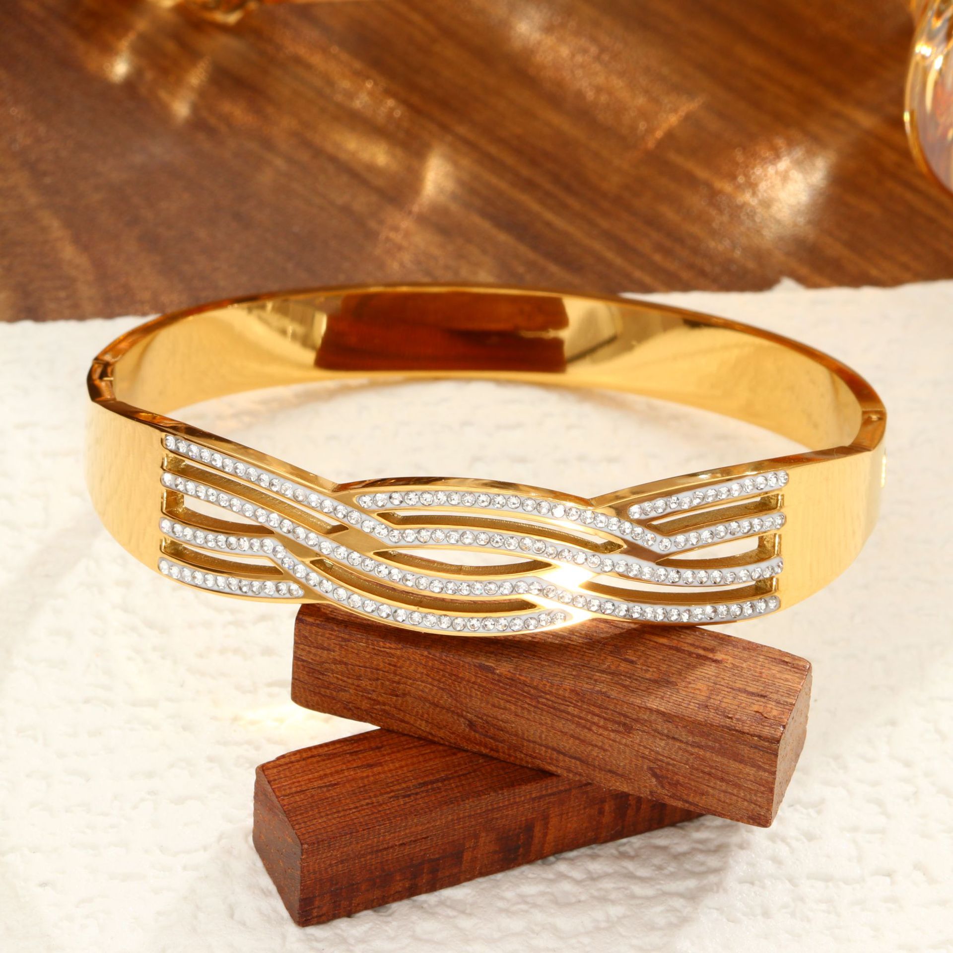 Cross Multi-Stripes - Gold