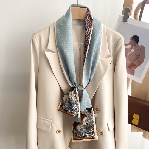  Korean version spring and autumn new fashion cashew temperament small square scarf women's decorative scarf double-sided printed scarf summer