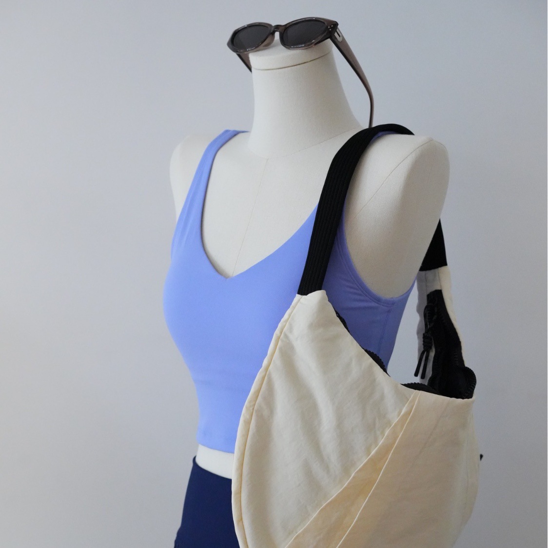 lulu Align Yoga Clothing Sports Underwear Women's Beautiful Back Running Top Stereotype Fitness Bra Vest Chest Pad