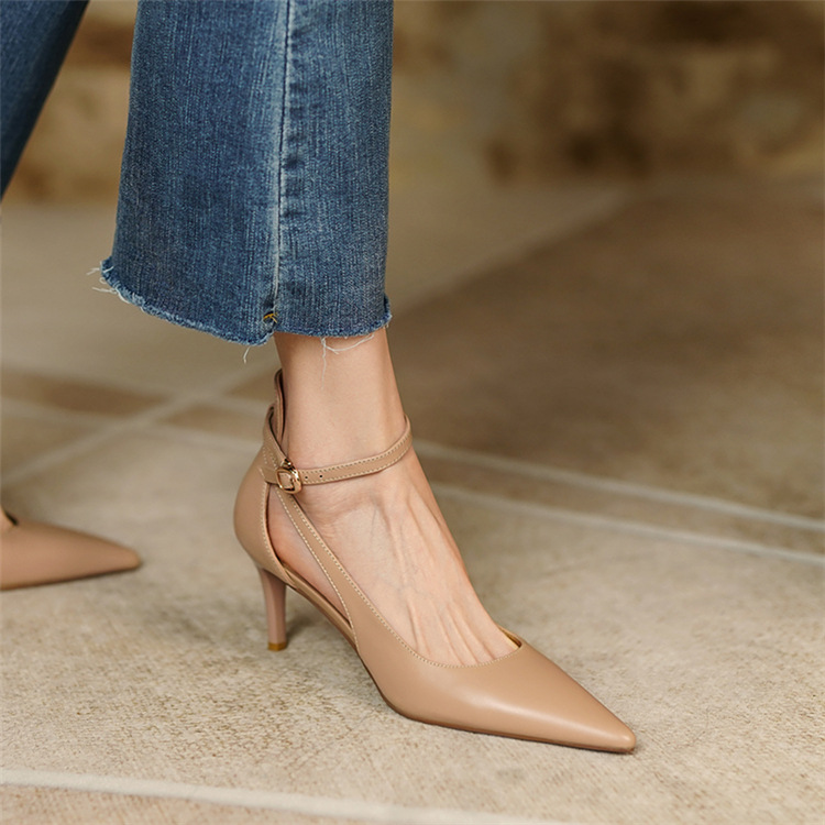 Women's Stiletto Heel Pumps With Pointed Toe And Strap Detail_voghion.com