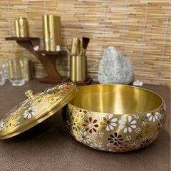 Brass candy jar with floral and colorful accents, versatile storage container for treats, tea wash basin—featuring a modern Chinese-style design, this elegant and affordable gift includes tea ceremony accessories.