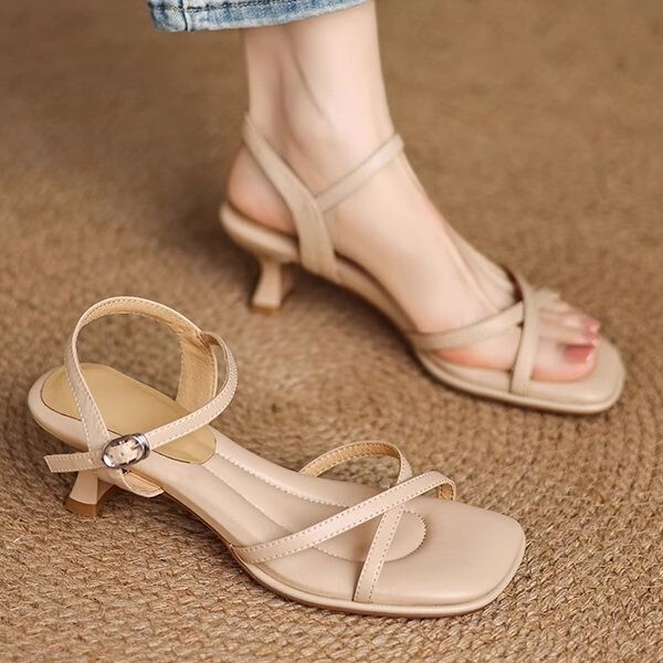 Beautiful French-Style Sandals for Women, Summer Outdoor Wear, Genuine Leather, Sheepskin, Thick Heels, Soft Soles, Comfortable, High Heels That Go Well with Skirts Beautiful French-Style Sandals for Women, Summer Outdoor Wear, Genuine Leather, Sheepskin, Thick Heels, Soft Soles, Comfortable, High Heels That Go Well with Skirts