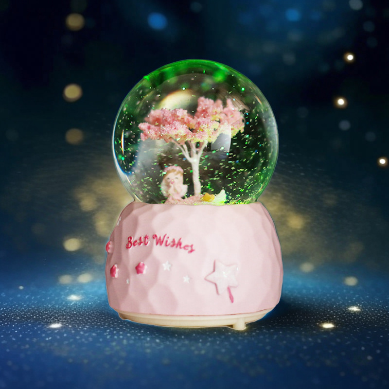 夢の雪の水晶の玉の机はオルゴールのオルゴールの女の子の誕生日の子供の六一子供の日のプレゼントを並べます。|undefined