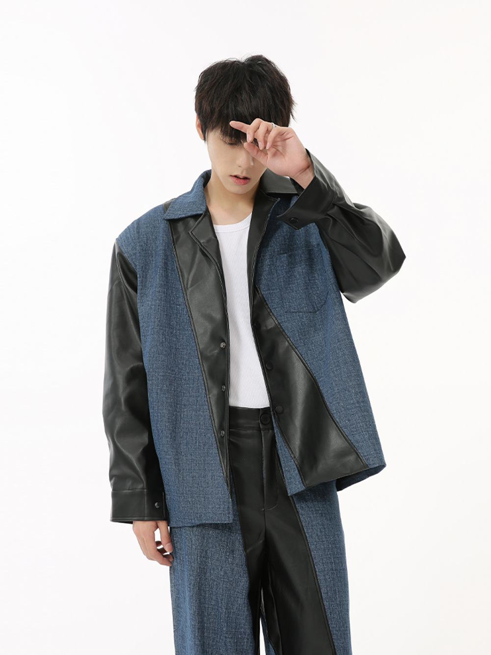 MTLCLOTHES Hombres| 2024 otoño nuevo producto nicho PU piel de color contraste chaqueta de empalme traje casual de moda