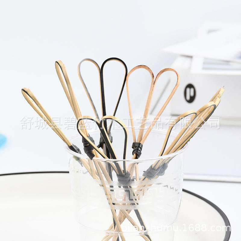 Suministro de amor desechable de frutas de calabaza de bambú tijeras desechables de cóctel al por mayor