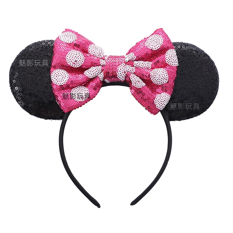 Black+rose red and white dot