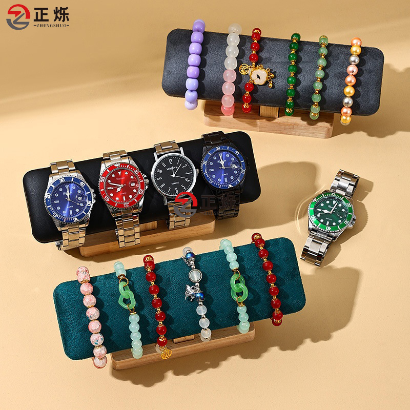 Brazalete de madera mayorista de madera sólida de una sola capa de reloj estante de exhibición pulsera pulsera pulsera tela de lana accesorios estante de almacenamiento