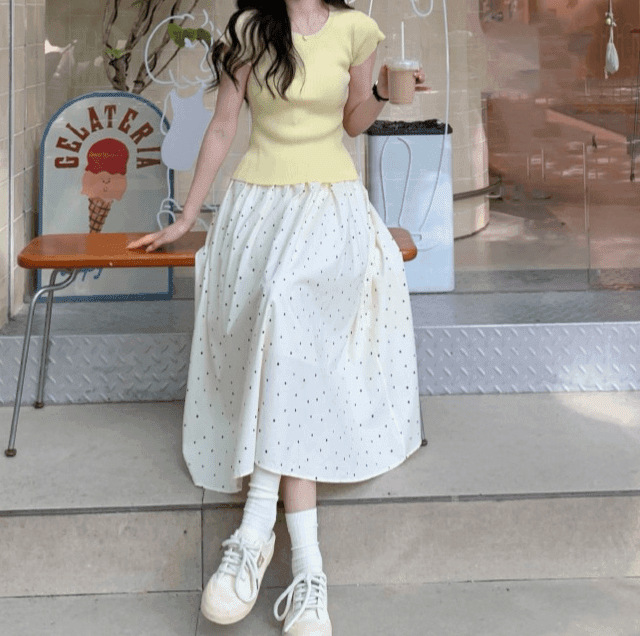 Polka Dot A-Line Skirt for Women, Mid-Length Skirt, High-Waisted Long Skirt, Ice Cotton Fabric, Large Hem, Mid-Length Style, Elegant and Suitable for Work