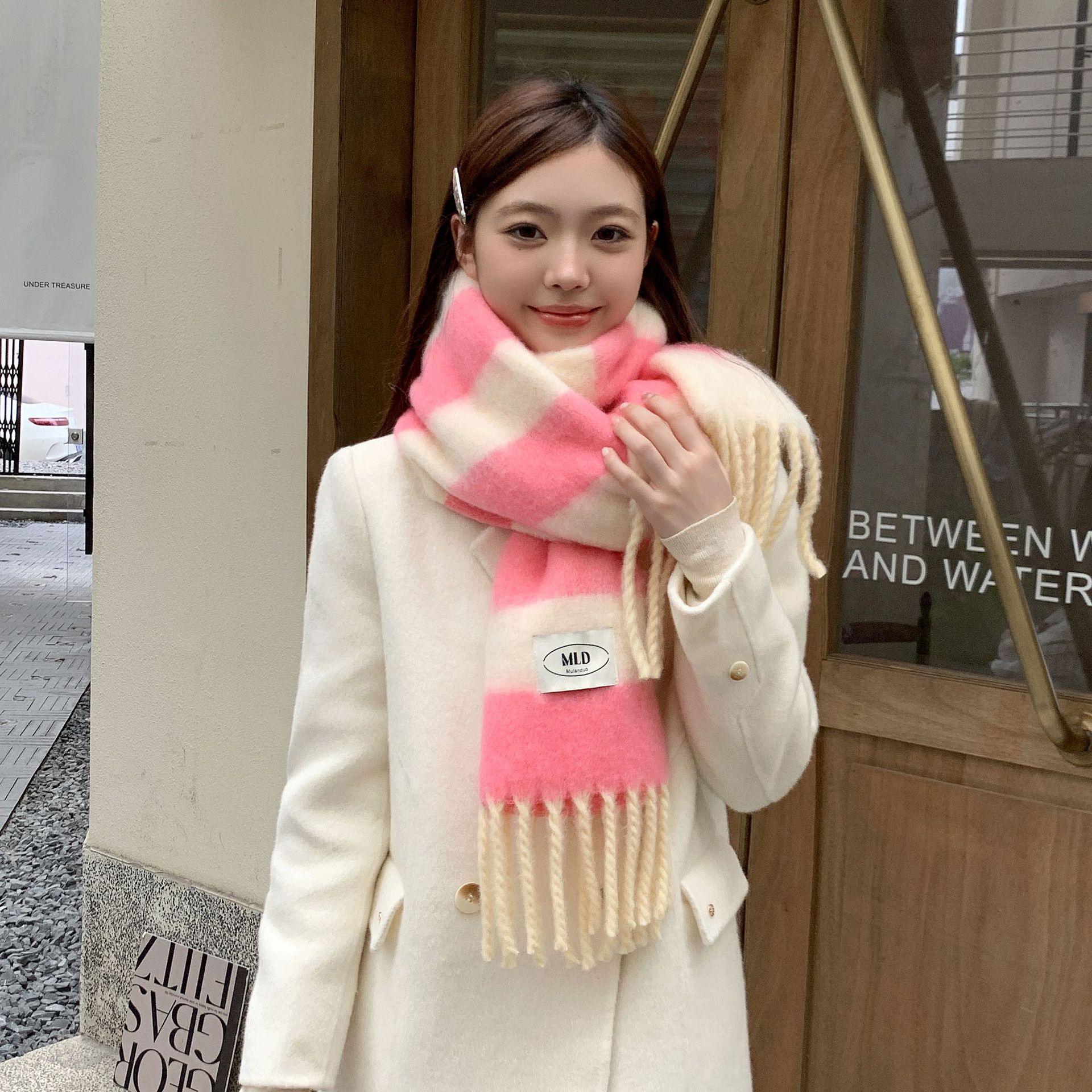 Corea del Sur AC rayas de color combinado bufandas de cachemira 2024 nuevo otoño invierno moda versátil pareja calentamiento buñuelo