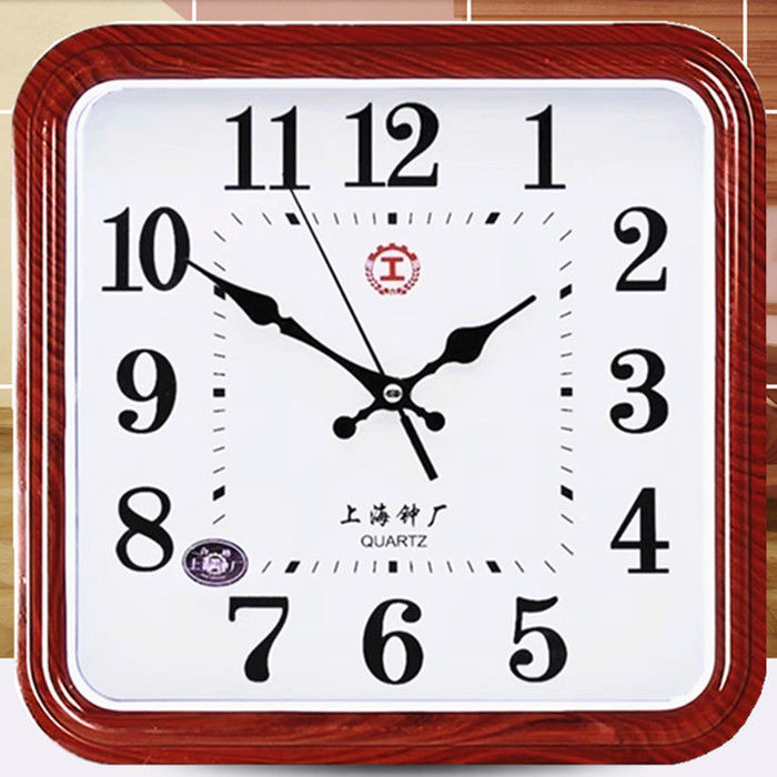 上海静音客厅卧室石英挂钟现代简约钟表挂墙家用时钟老人钟大数字