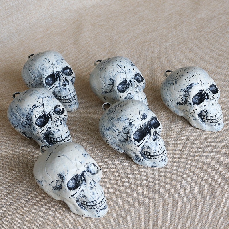 Decoración de Halloween calavera casa embrujada escape horrores decoración props calavera simulación colgante calavera image 1