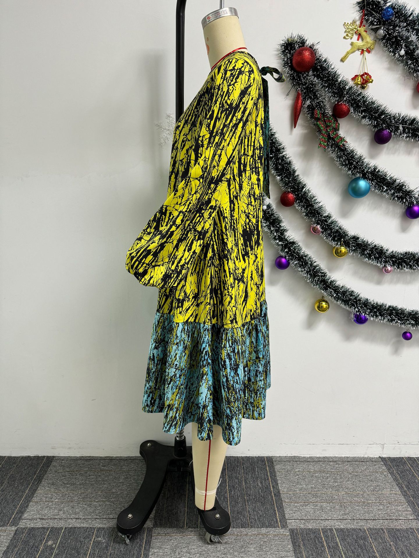 Printed Lace up Lantern Sleeve Loose Large Round Neck Dress