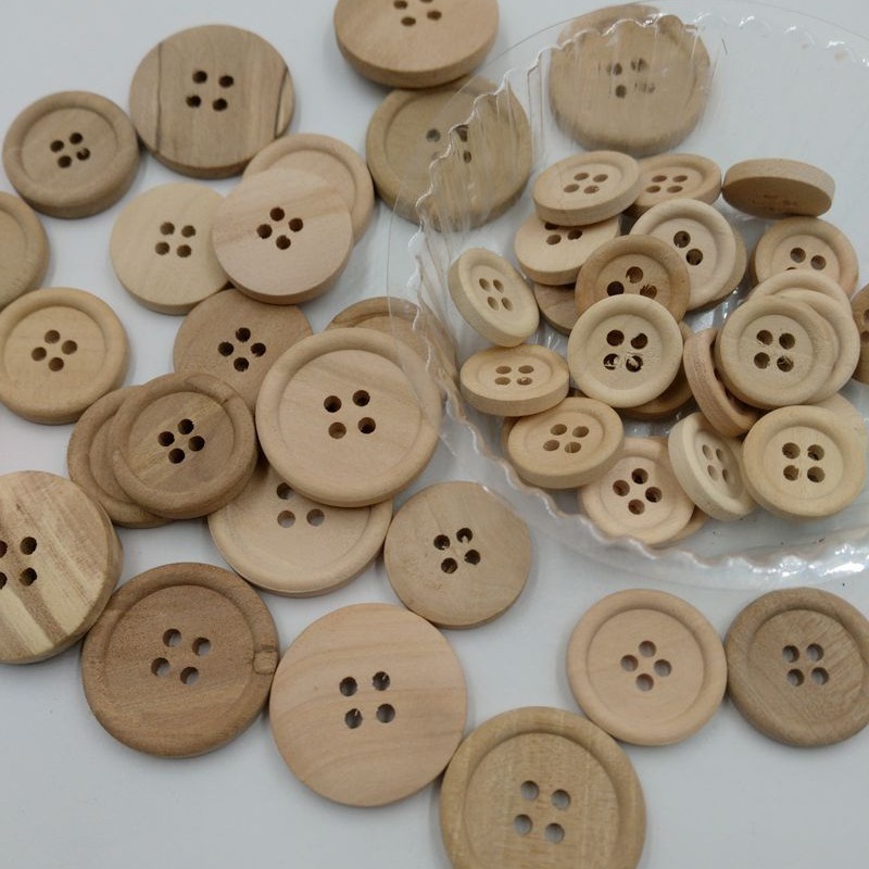 Botones de madera de borde fino de madera DIY artesanías decorativas tamaño botones mezclados
