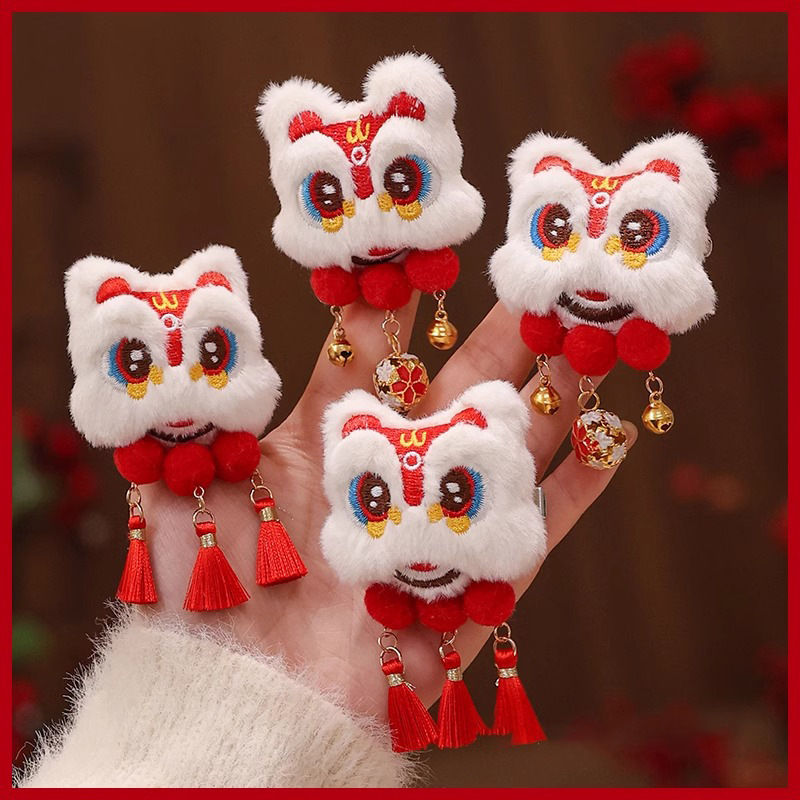 Otoño y invierno de peluche despierta león bordilla clips de cabello para niñas Año Nuevo par rojo adornamiento de cabello accesorios de ropa de estilo chino