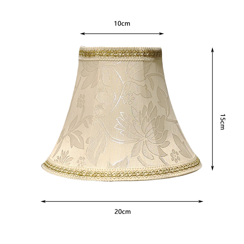 Lámpara de mesa de cobre con pantalla de satén de seda transfronteriza, color verde manzana claro, moderna, hecha a mano, con borlas, para iluminación de dormitorio y uso doméstico.