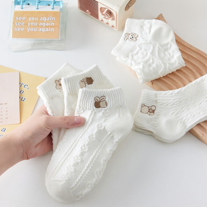 Socks women's white short socks summer cute sweet girls all-match boat socks high color value low side short tube women's socks wholesale Socks women's white short socks summer cute sweet girls all-match boat socks high color value low side short tube women's socks wholesale