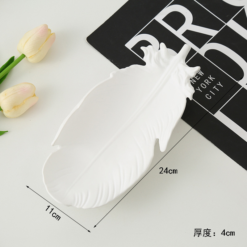 石膏トレイ インスタ映え 収納 ハート型トレイ マット仕上げ ネイルアート ジュエリー ネックレス イヤリング ディスプレイ 装飾品|undefined