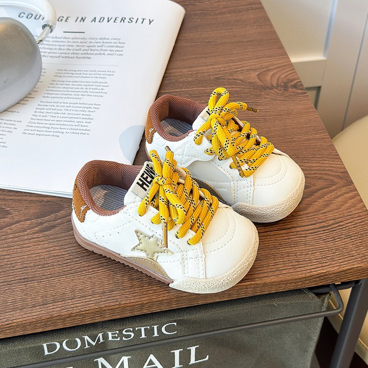 Zapatos de skate para niños 2025 primavera y otoño nuevos zapatos infantiles antideslizantes con suela suave para bebés zapatos casuales de 1 - 3 años