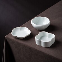 酒店中厨陶瓷餐具小吃蘸料调味碟青白创意搭配融合菜中式饭店会所