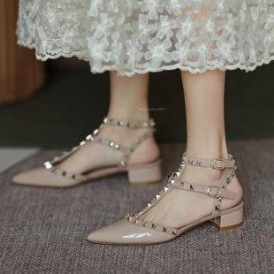 ����Tᔴ����ȹ�Ӵָ���ЬŮ2026�����¿��Ըн�����Ƥ���^��Ь