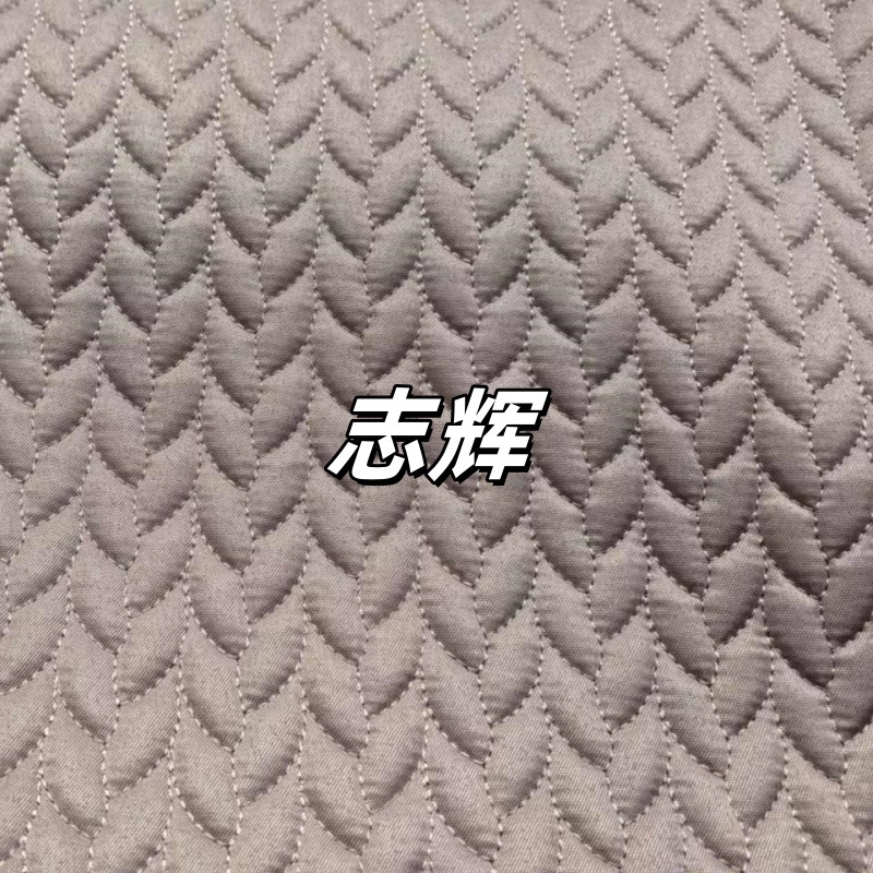 还在为找不到靠谱的间棉/绗绣/裥棉加工厂发愁吗？点进来就对了！