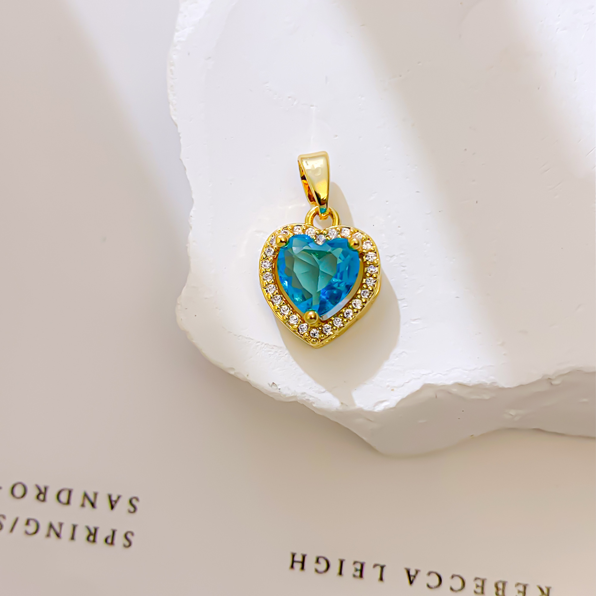 XL728 씨블루 러브 펜던트 골드