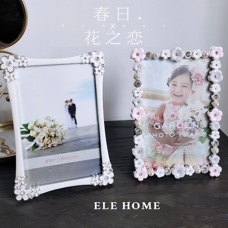 Japanese 6-inch 7-inch 10-inch high-end small flower diamond metal photo frame light luxury wedding photo decoration exquisite gift Japanese 6-inch 7-inch 10-inch high-end small flower diamond metal photo frame light luxury wedding photo decoration exquisite gift