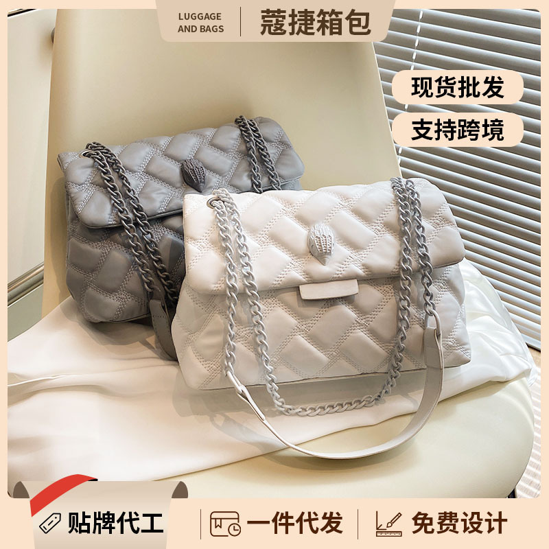 New Plaid Embossed Chain Bag, Simple and Stylish, Solid Color, Elegant, Suitable for Daily Commuting, Shoulder Bag, Square Bag, Tb Bag New Plaid Embossed Chain Bag, Simple and Stylish, Solid Color, Elegant, Suitable for Daily Commuting, Shoulder Bag, Square Bag, Tb Bag