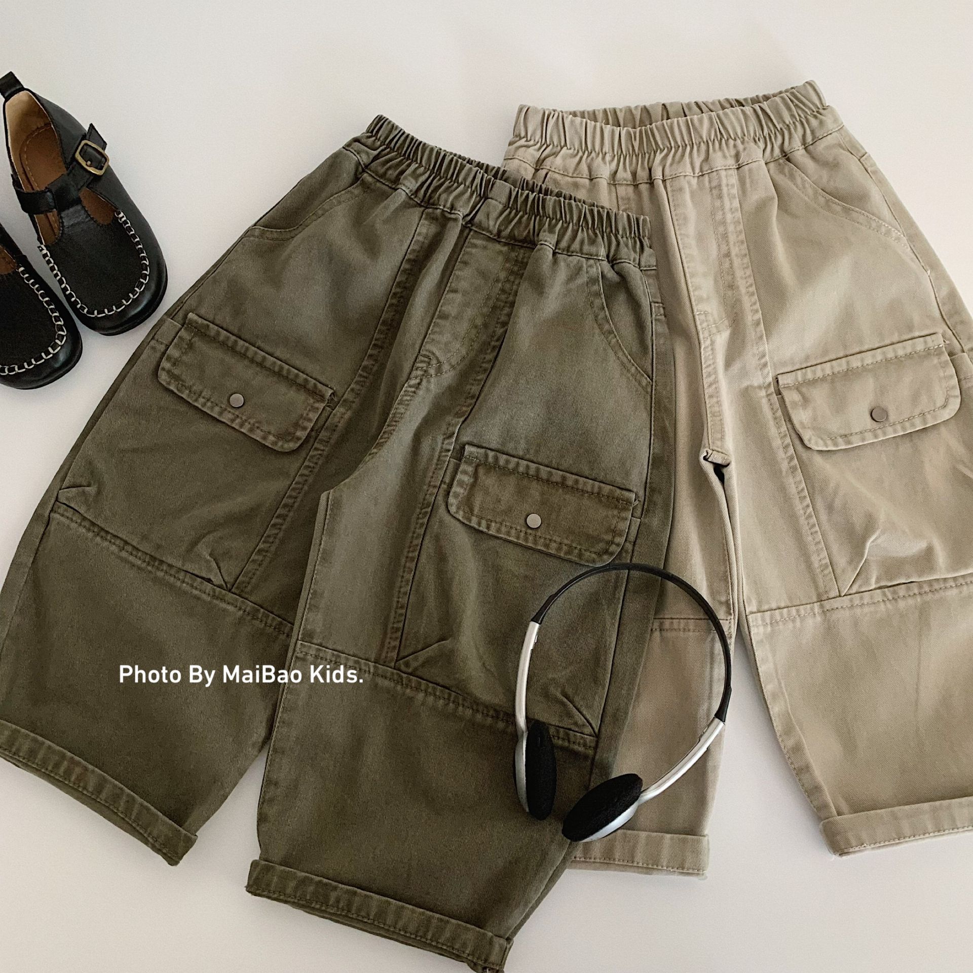 Children's autumn trousers