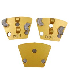 メーカーは扇形三穴1/2 PCDを供給しています。