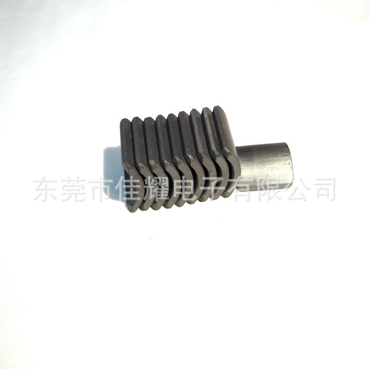 东莞厂家低价直销360380390电机湿压偏心磁瓦薄壁湿压耐低温磁瓦