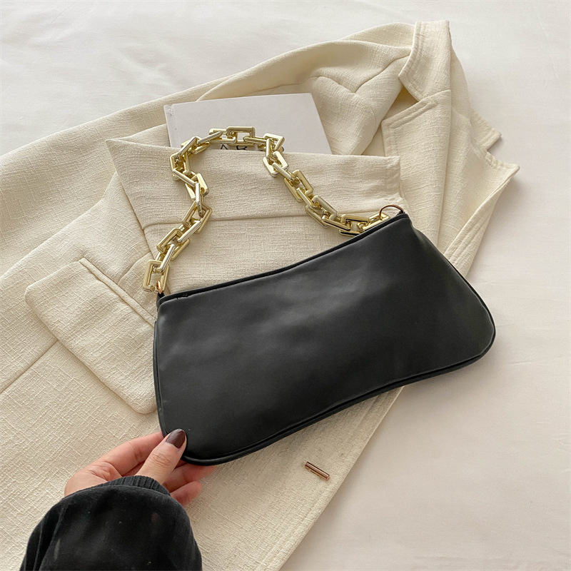 Bolso de mano de cadena de moda, bolso de mano de mujer, nuevo estilo de moda, bolso de palo minimalista, bolso de hombro de nicho de verano 2024
