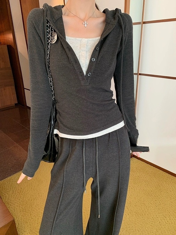 sporty chic*磨毛连帽假两件t恤卫衣抽绳休闲裤套装女秋|undefined
