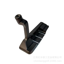 高尔夫球杆;高尔夫球;高尔夫配件