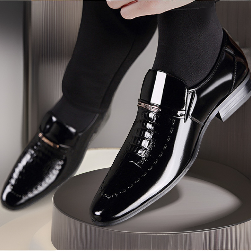 Men's shoes new crocodile pattern large size men's patent leather business leather shoes set toe shiny leather shoes men's shoes_vogvips.com