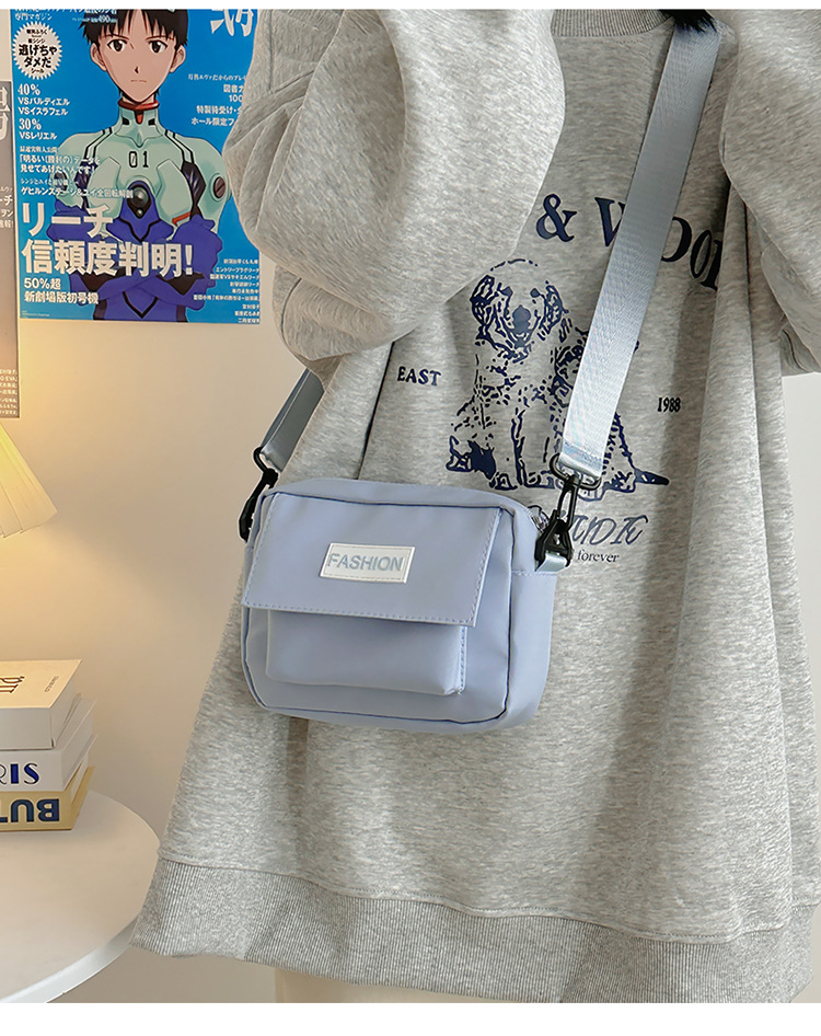 Cross-border canvas bags, couple single-shoulder bags, sturdy and durable small square bags, simple and elegant texture, student bags, women's crossbody bags undefined