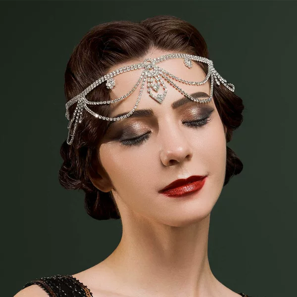 Amazon new multi-layer tassel hair chain headdress European and American fashion bridal rhinestone forehead chain female hair chain