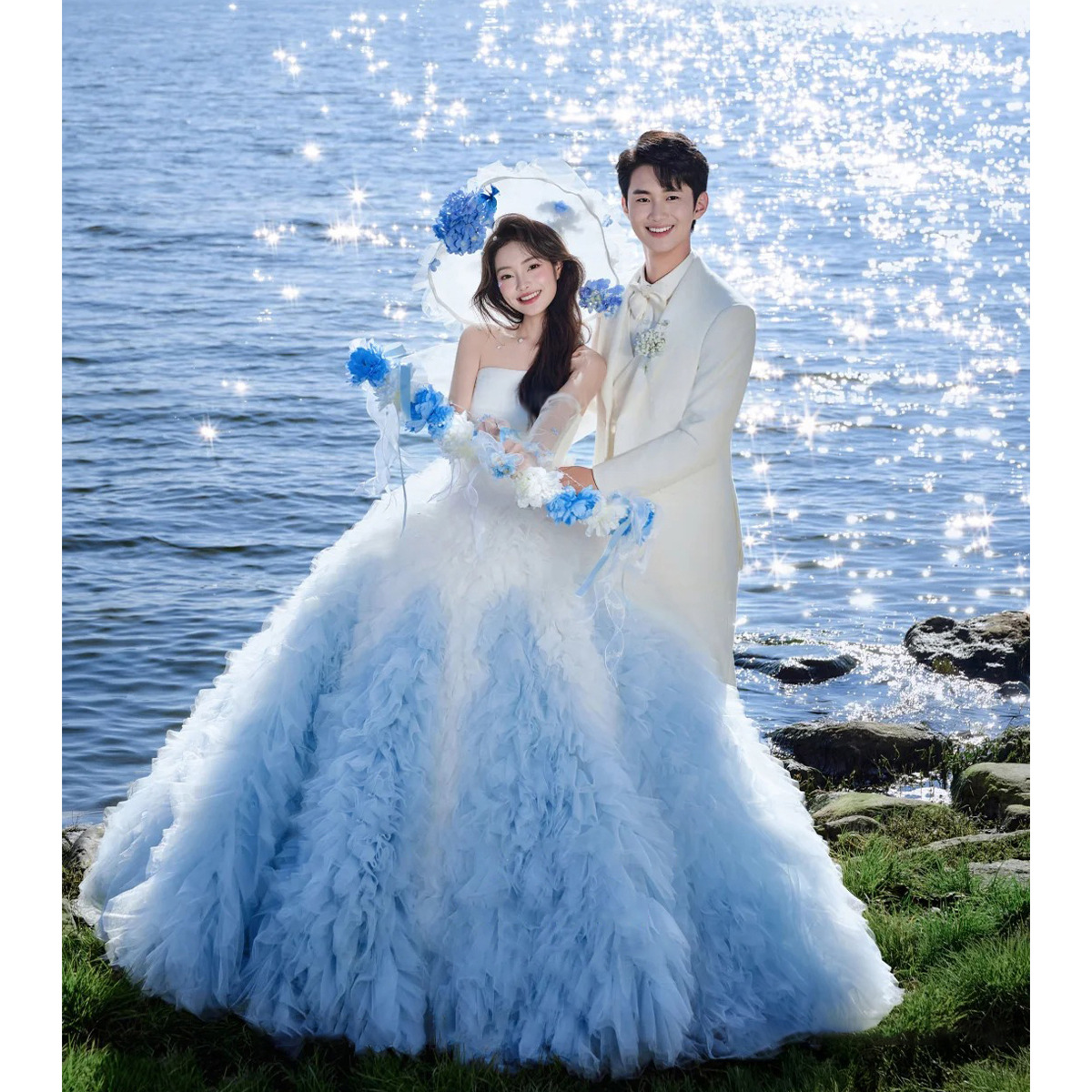 Photo Studio Theme Clothing New Blue Dress French Simple Fresh Strapless Gradient Photography Travel Main Wedding Dress